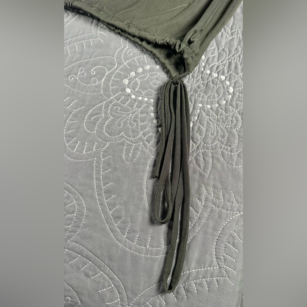Jasmine Olive Green Sheer Mesh Long Sleeve Tie Crop Top Size Medium - Picture 5 of 9